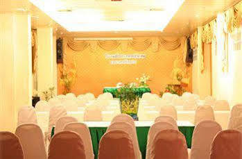 Ayothaya Hotel 3*